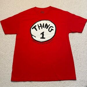 Universal Studios NWOT Red Thing 1 Dr. Seuss T-Shirt 100% Cotton